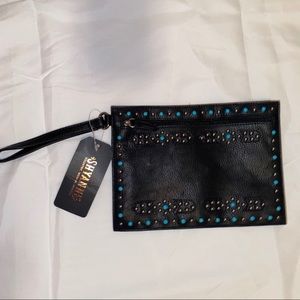 Shyanne Leather Wristlet